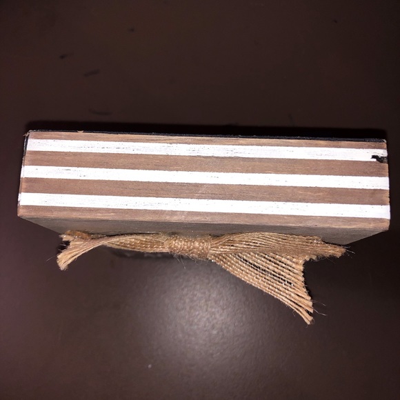 Wooden Sign - Picture 4 of 4